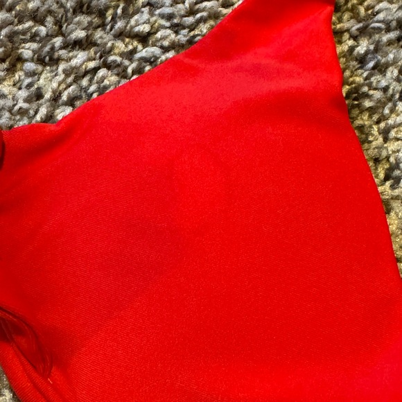 Red Bikini Set - Picture 4 of 6
